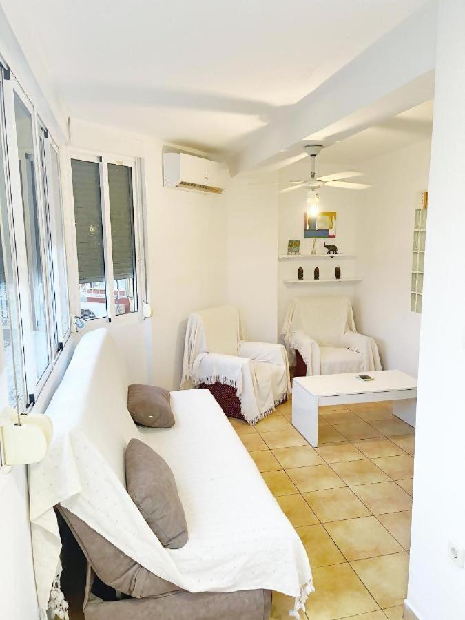 Apartamento Centrico Plazamar 4 Piscina Torre Del Mar Dış mekan fotoğraf